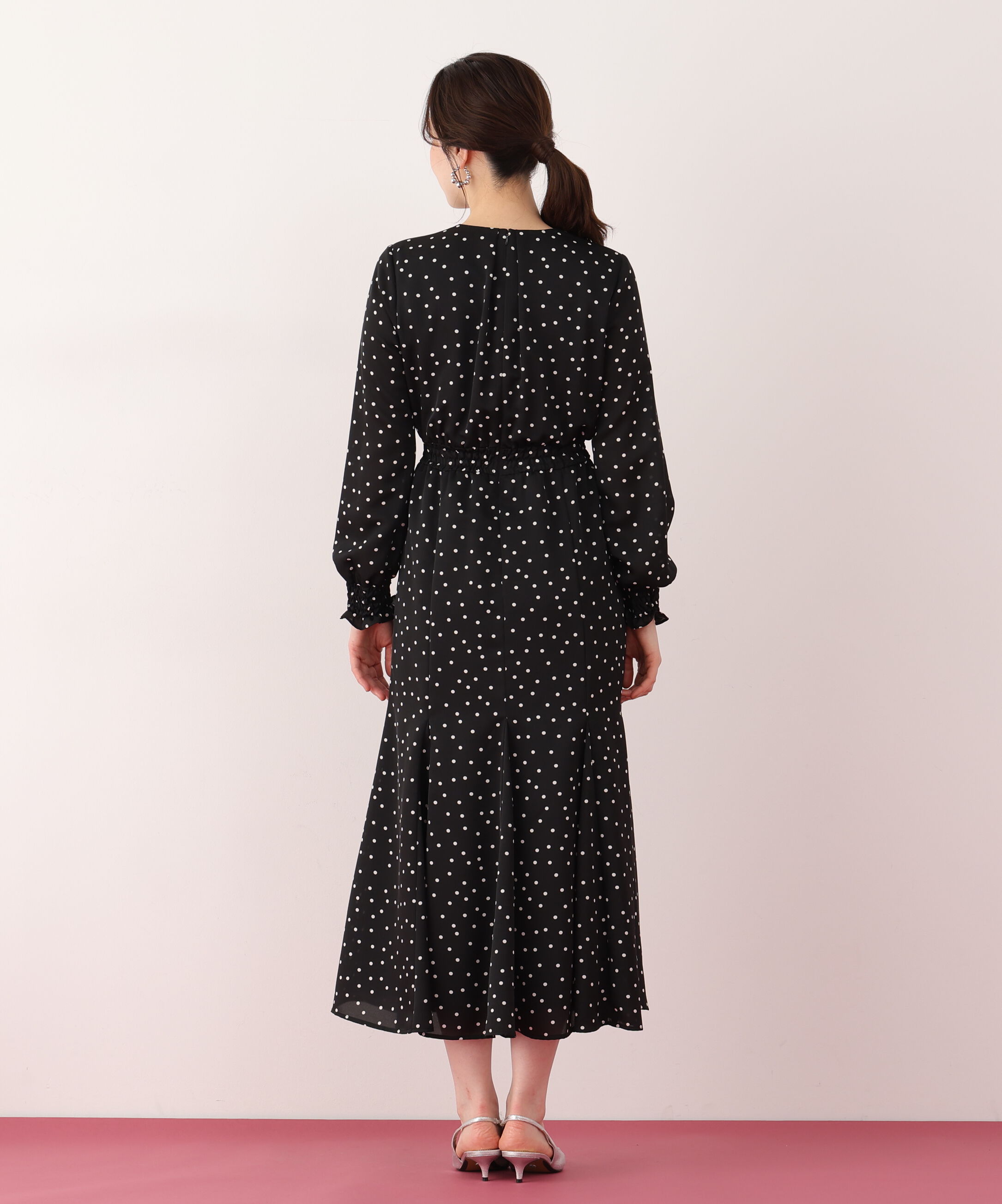  「ドットプリントリボンワンピース」|ワンピース|