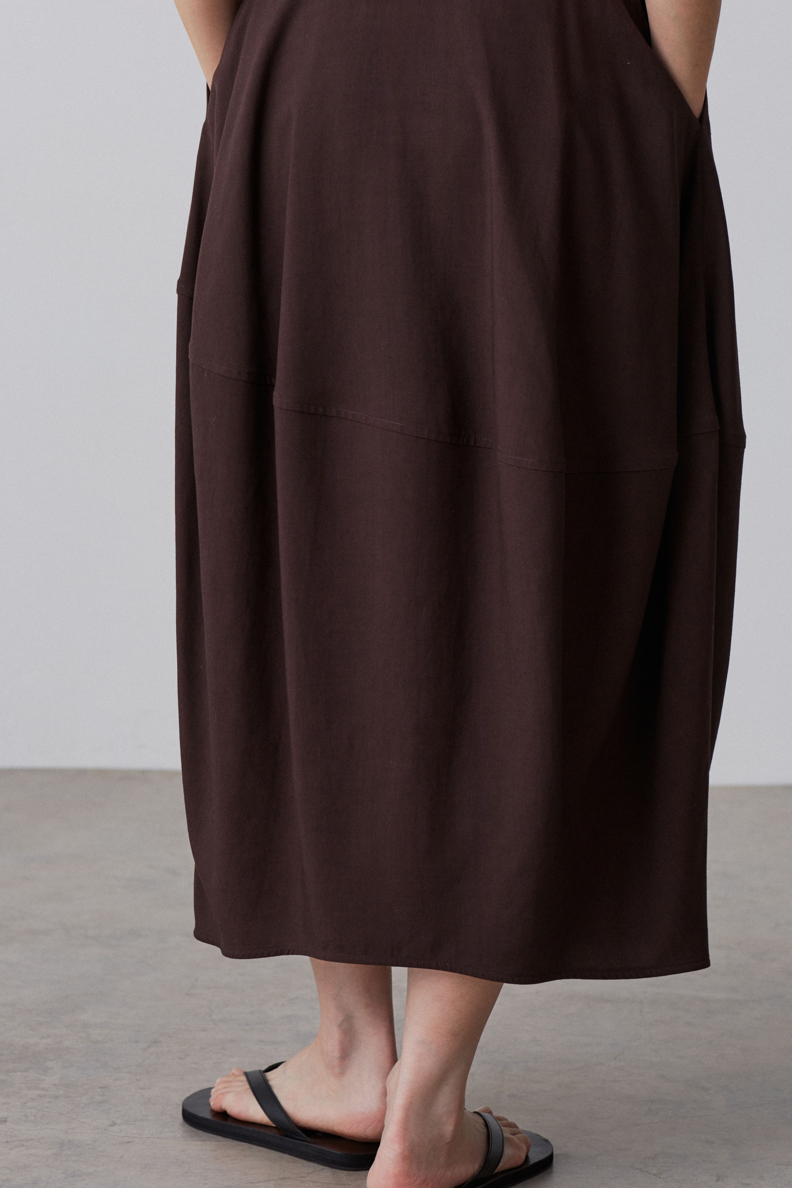 YLEVE 「YLEVE / TENCEL SKIRT」|スカート|