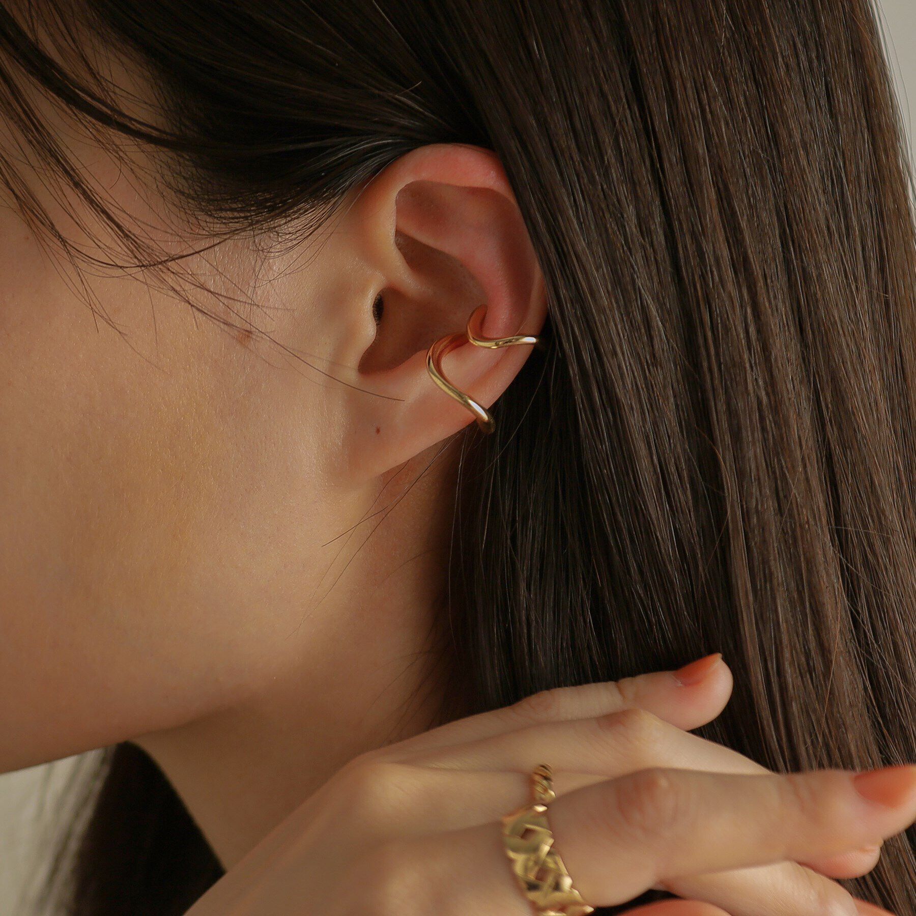 COCOSHNIK「K10Sライン イヤーカフ大」|イヤリング|