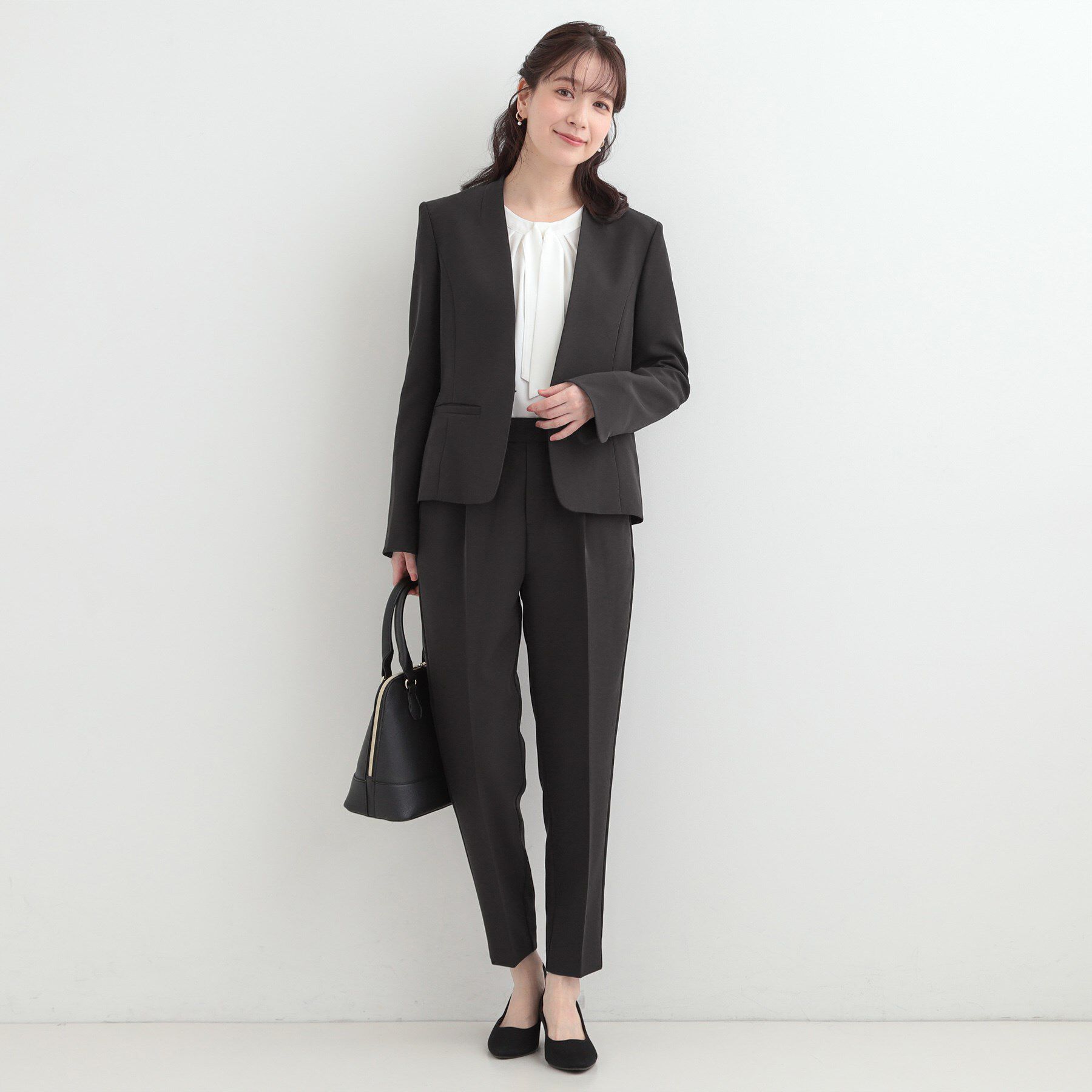 SHOO･LA･RUE「【3点スーツセット/洗濯機可】時短で好印象 セットアップ+ブラウス」|ノーカラージャケット|