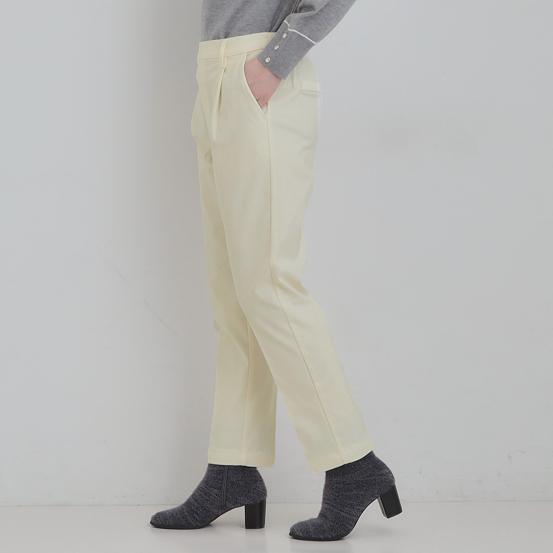 SHOO･LA･RUE「【洗濯機可/S-LL】すっきり上品に テーパードパンツ」|その他|