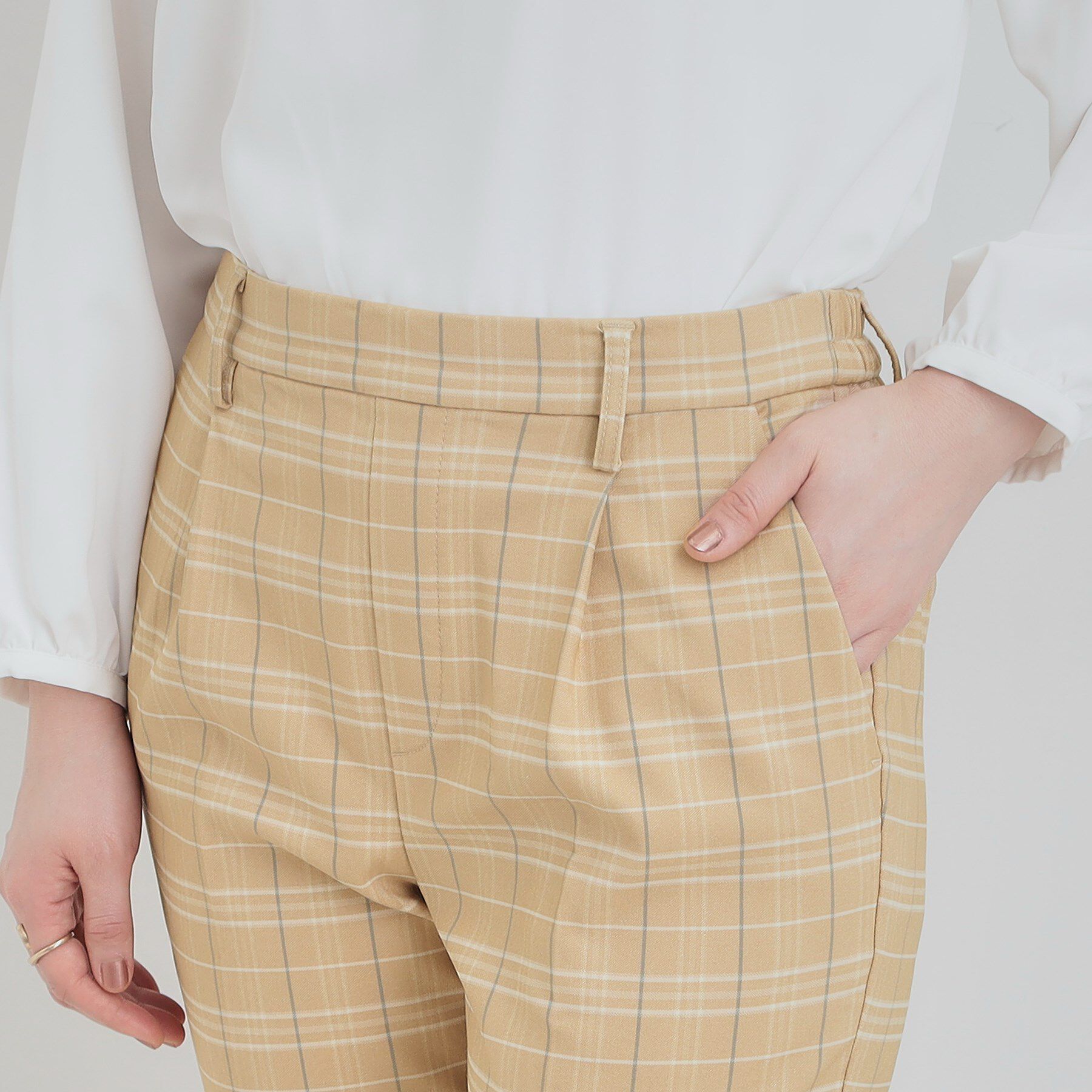 SHOO･LA･RUE「【洗濯機可/S-LL】すっきり上品に テーパードパンツ」|その他|