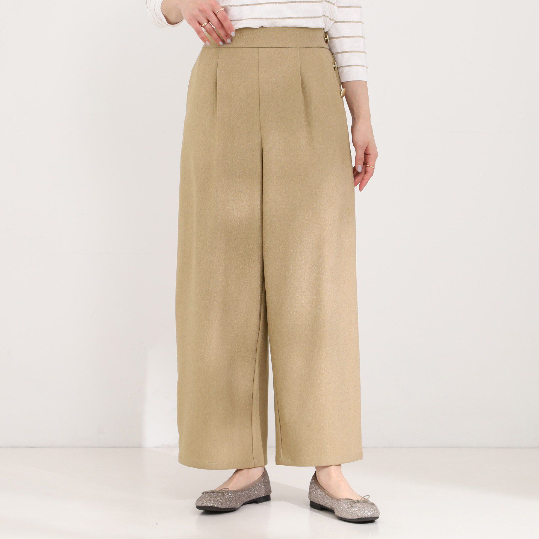 SHOO･LA･RUE「【S=LL】脚のラインを拾いにくい サイドボタン付きデニム風ワイドパンツ」|その他|