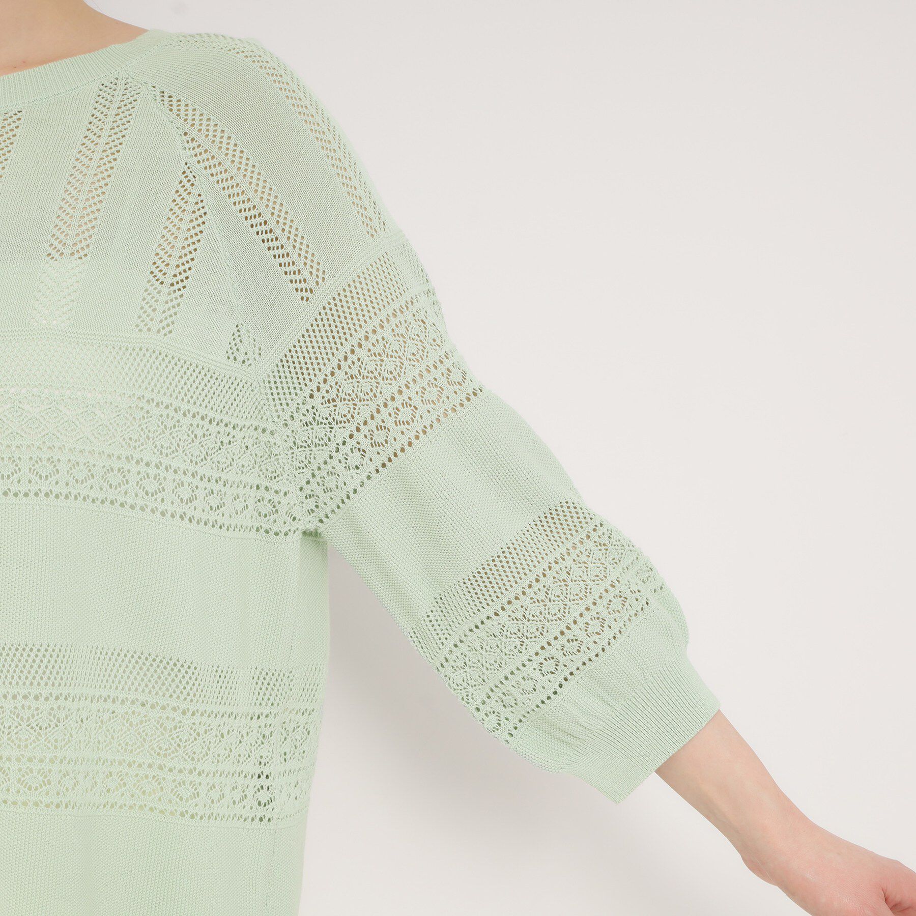 SHOO･LA･RUE「【洗濯機可/S-LL】軽やかきれい見え 透かし柄ニット」|ニット・セーター|