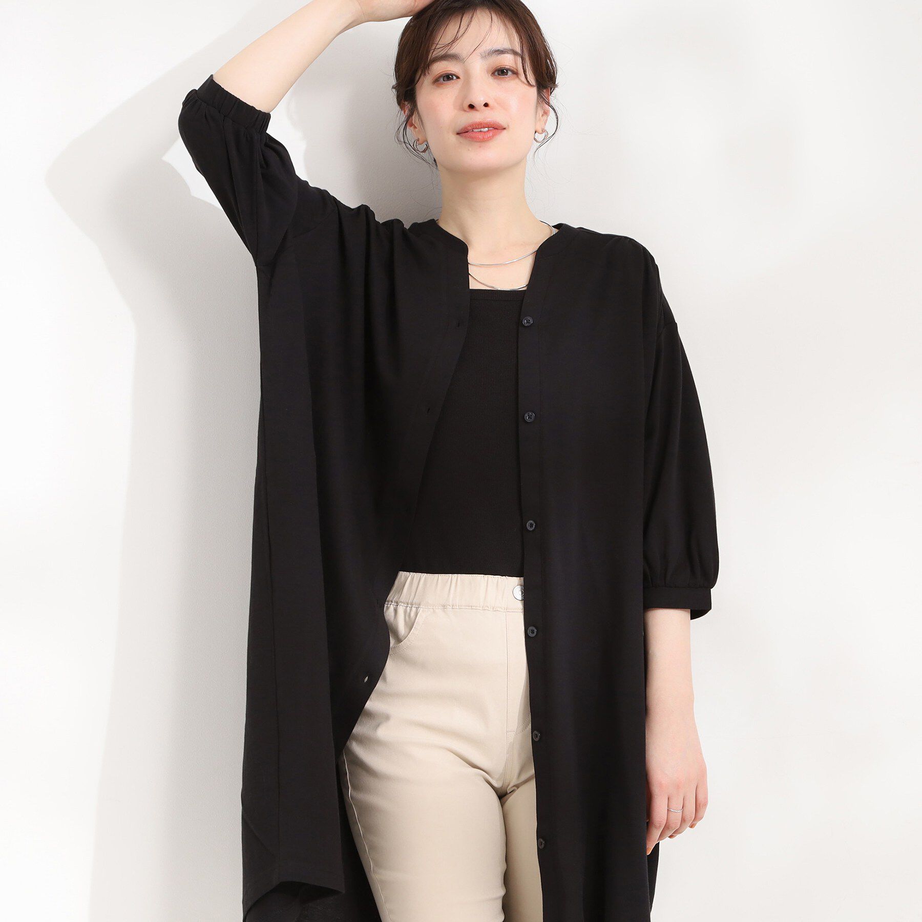 SHOO･LA･RUE「【洗濯機可/S-LL】カットツイルキーネックシャツワンピ」|ワンピース|ブラック(019)