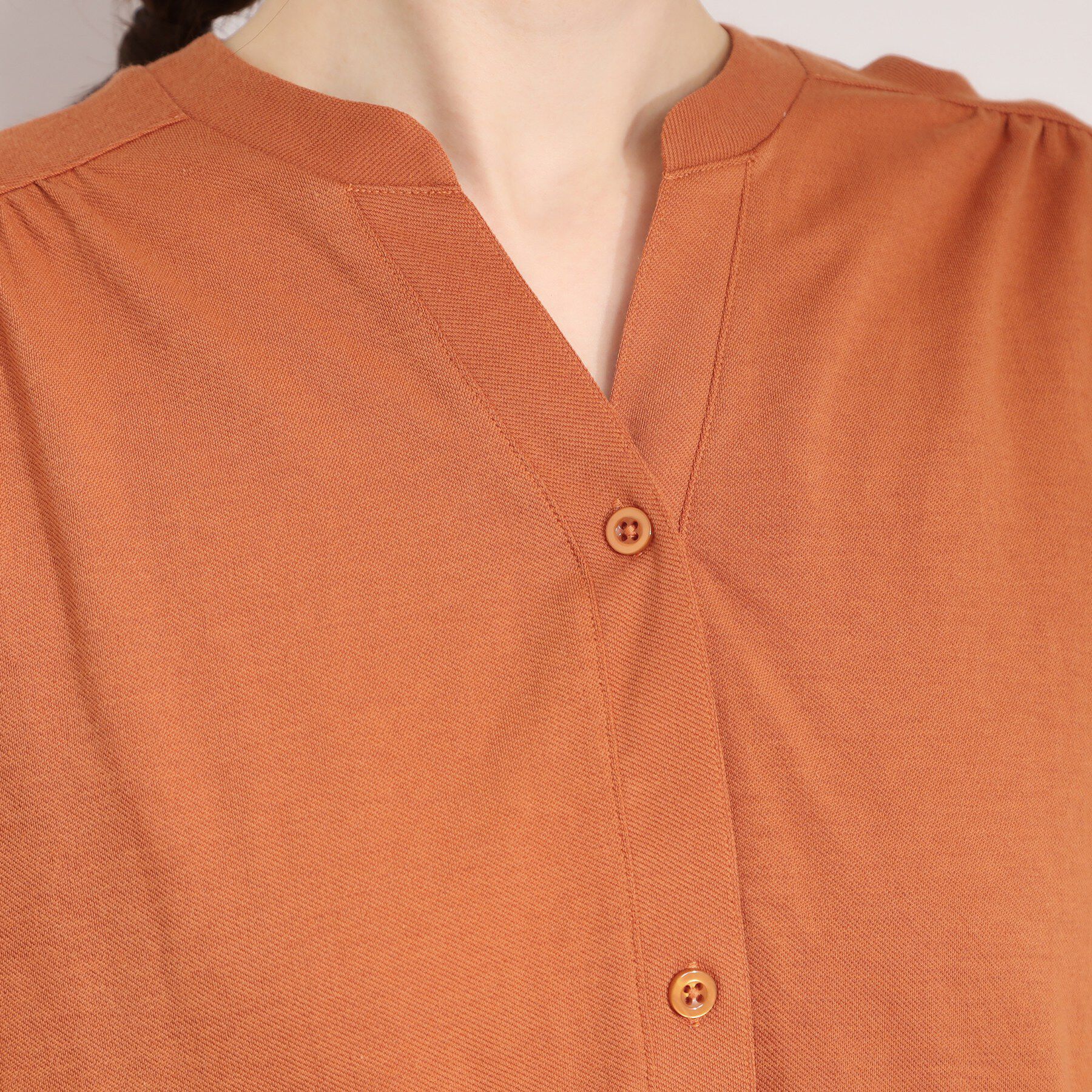 SHOO･LA･RUE「【洗濯機可/S-LL】カットツイルキーネックシャツワンピ」|ワンピース|