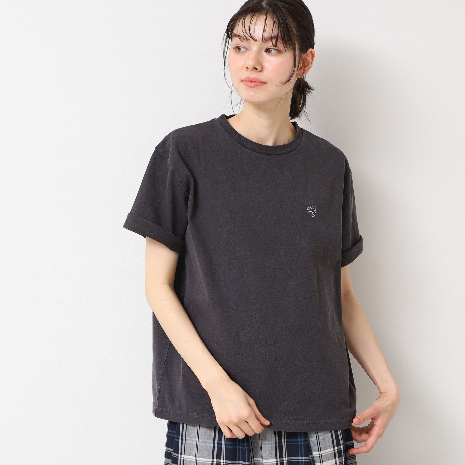 Dessin「【ユニセックス・洗える】ロゴ入りピグメントTシャツ」|Tシャツ・カットソー|チャコールグレー(0