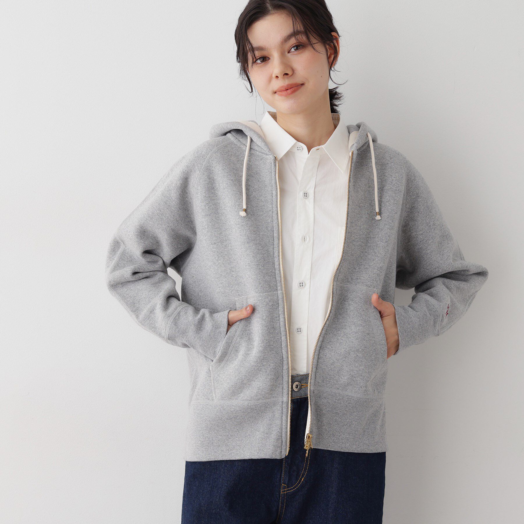 Dessin「【ユニセックス/洗える】吊り裏毛フーデッドスウェット」|パーカー|