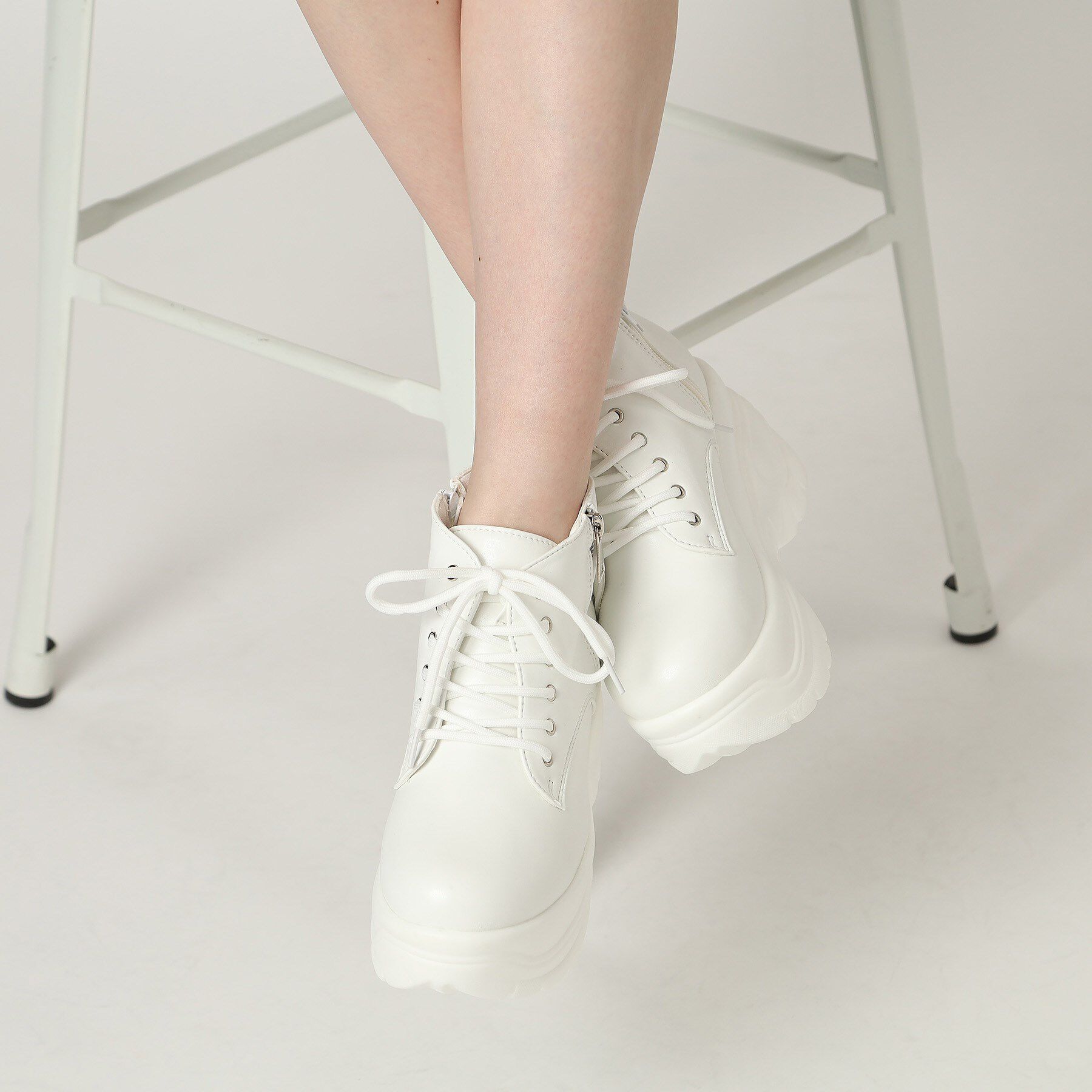 csT&P「厚底サイドジップスニーカー」|スニーカー|