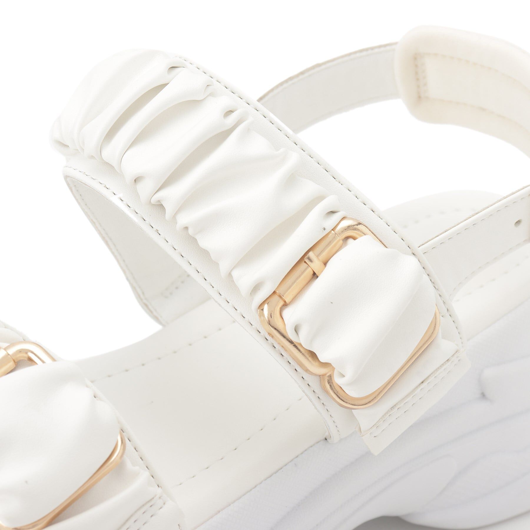 csT&P「厚底クシュクシュベルトスポサン」|サンダル|