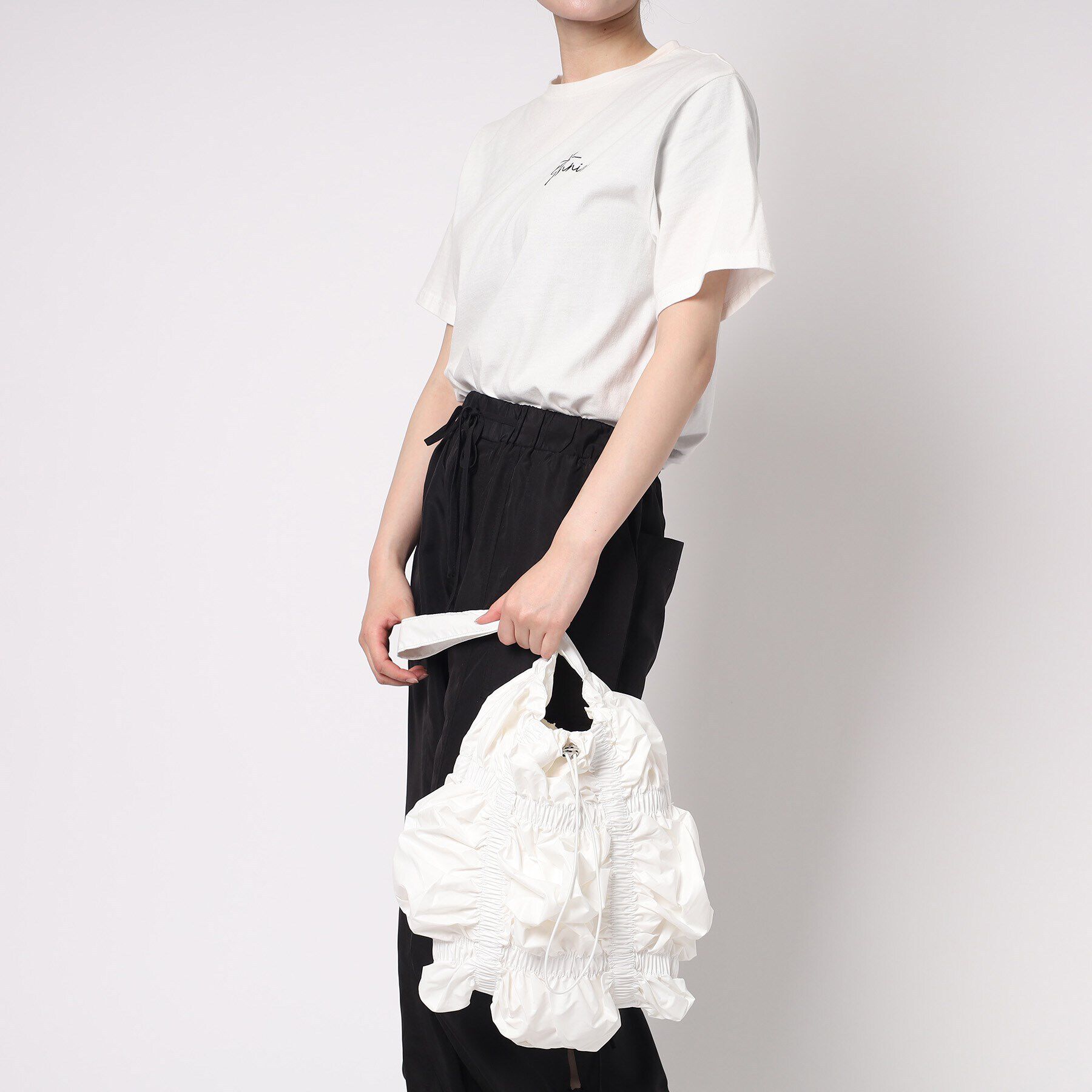 Ober Tashe「くしゅくしゅワンハンドルバッグ」|ハンドバッグ|