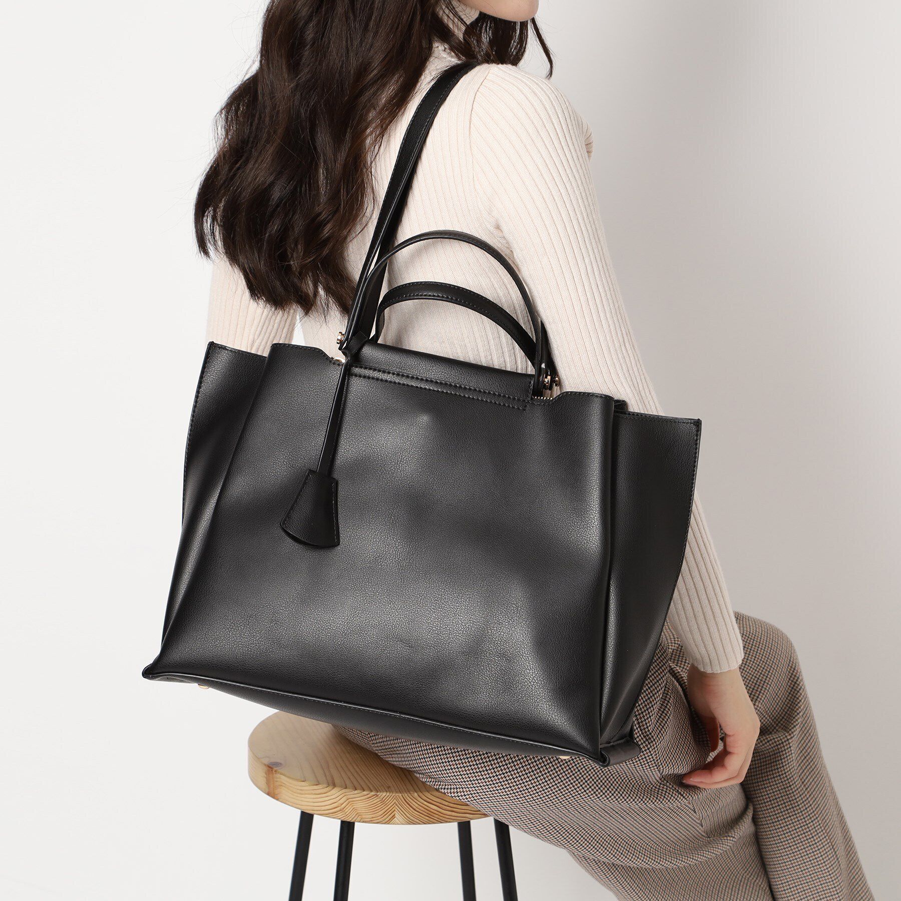 ESPERANZA「【大容量／通勤・通学にピッタリ】横型A4トートバッグ」|トートバッグ|