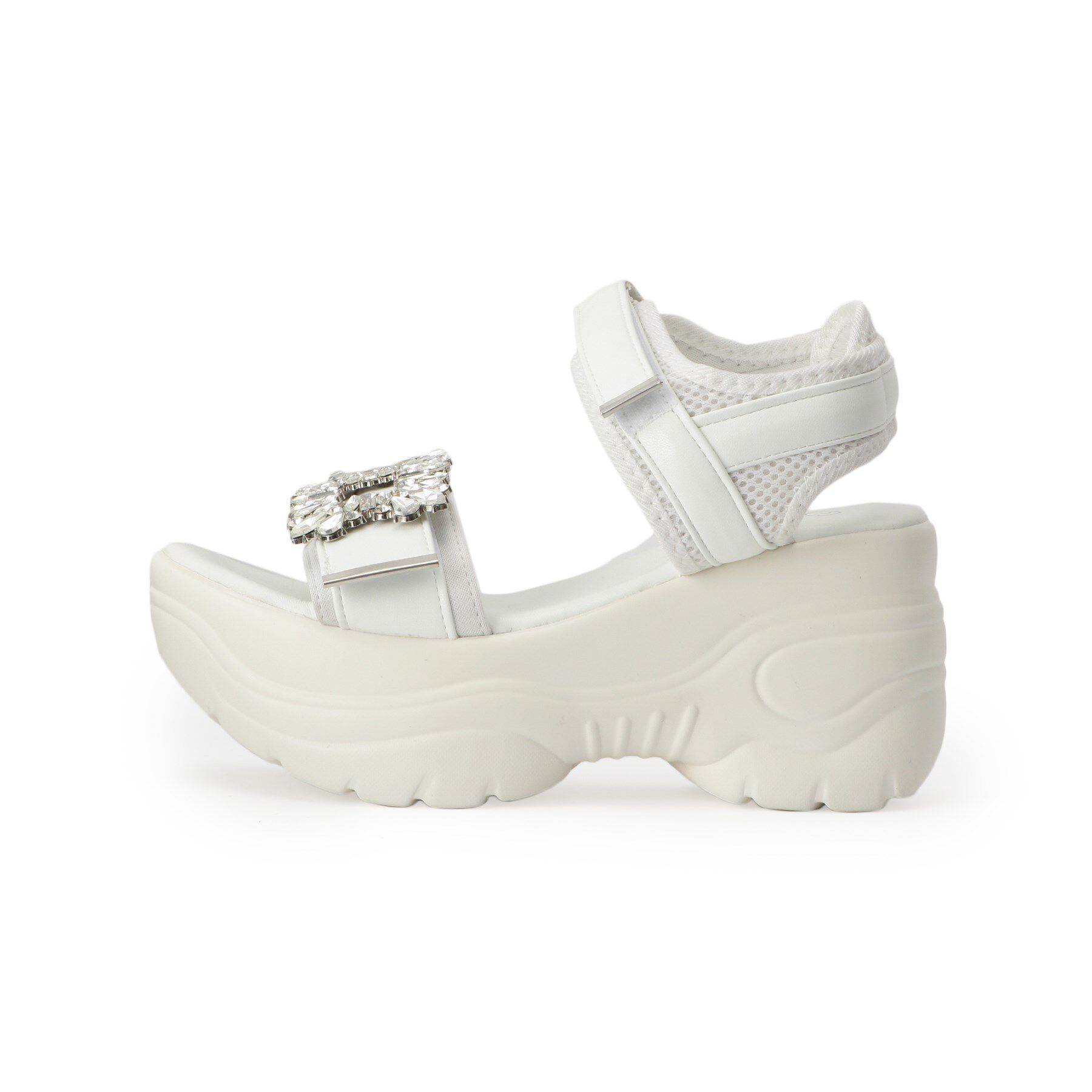 csT&P「厚底ビジューバックルサンダル」|サンダル|