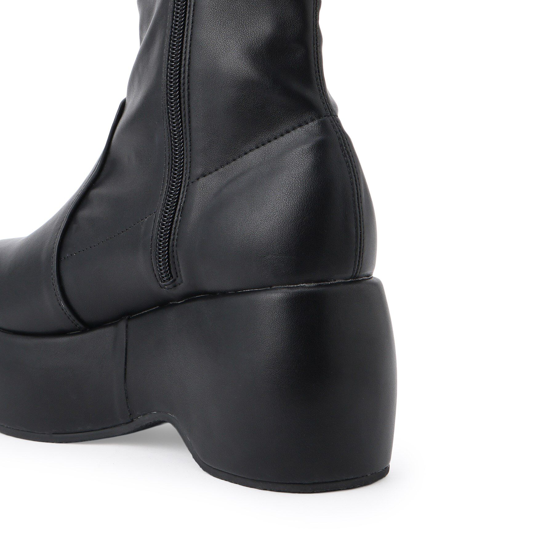 csT&P「厚底プレーンブーツ」|ショートブーツ|