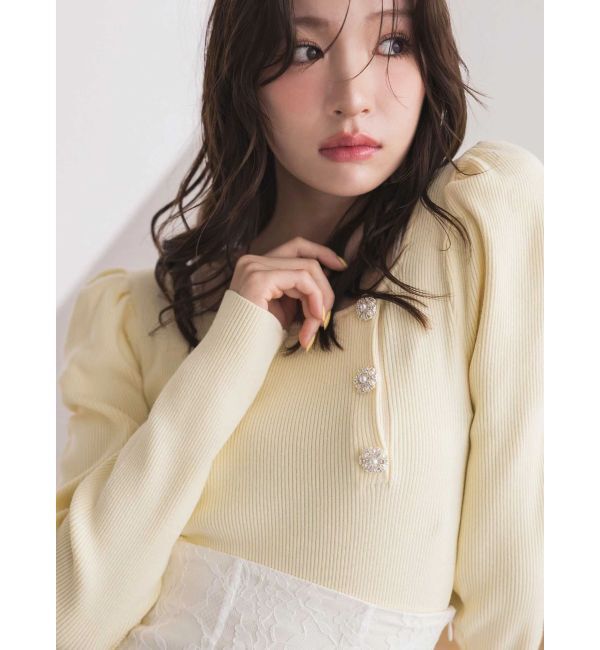 MERCURYDUO「サイドビジューボタンパフスリーブニット」|ニット・セーター|レモン