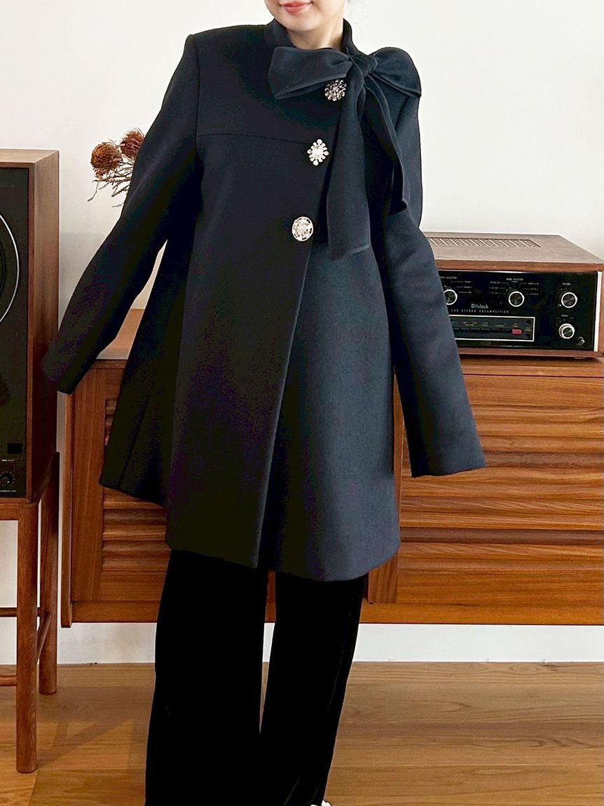 LILY BROWN「【WEB限定カラー】[L.B CANDY STOCK]Aラインビジューリボンコート」|ノーカラージャケット|