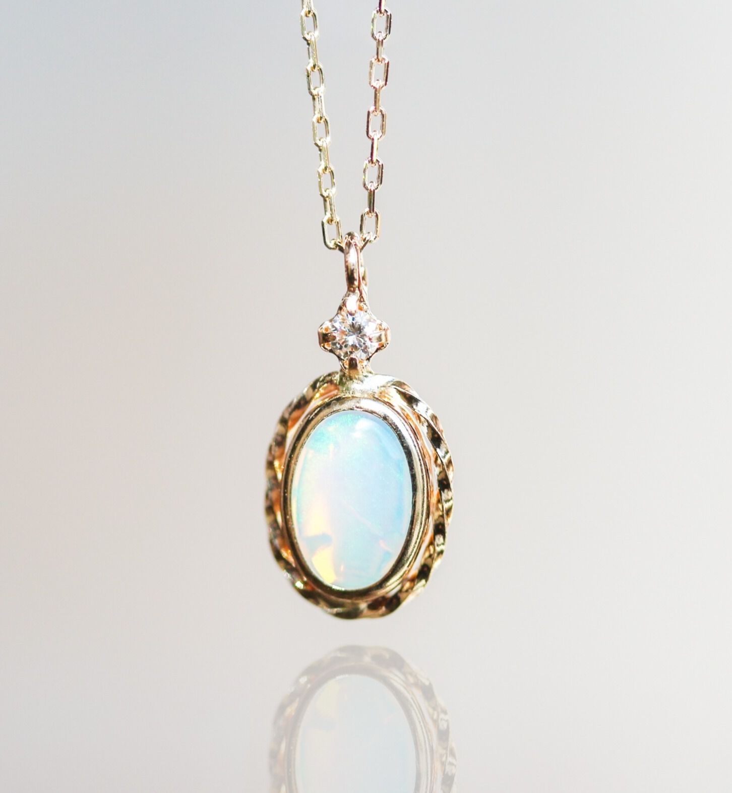  「ダイヤモンド / オパール ネックレス | K10YG」|ネックレス|