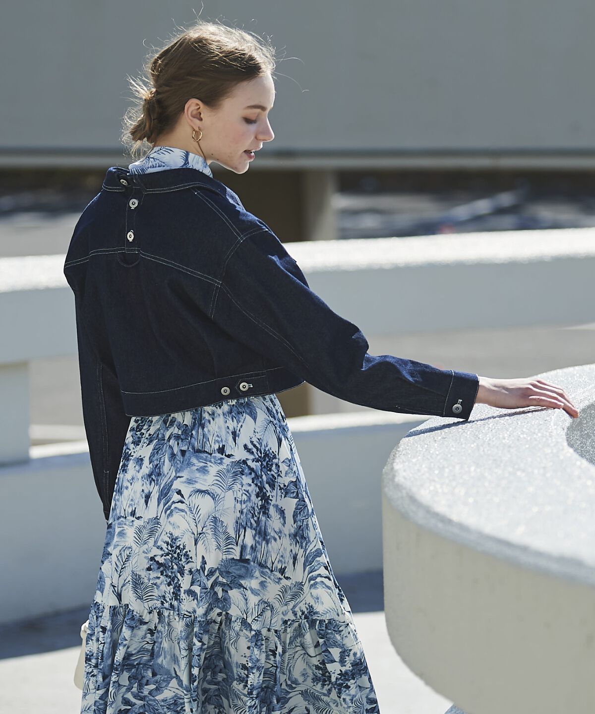 アンドクチュール「クロップドデニムジャケット」|デニムジャケット|