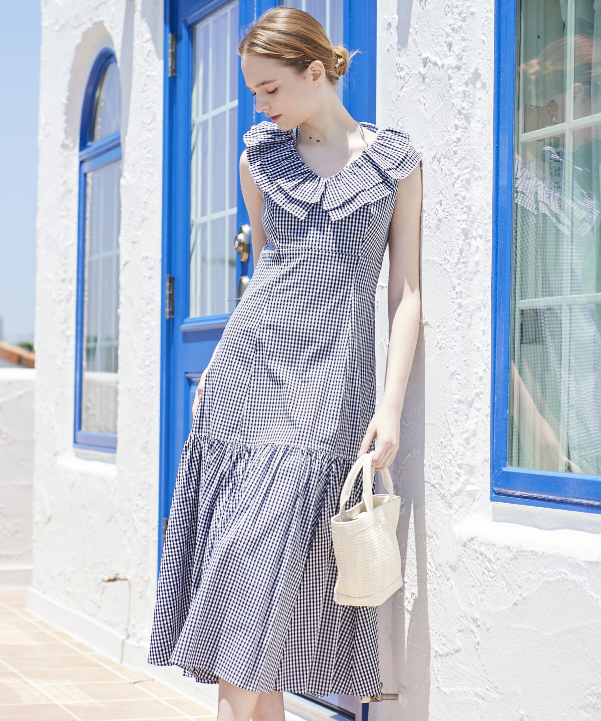 アンドクチュール「ギンガムフリルノースリワンピース」|ワンピース|