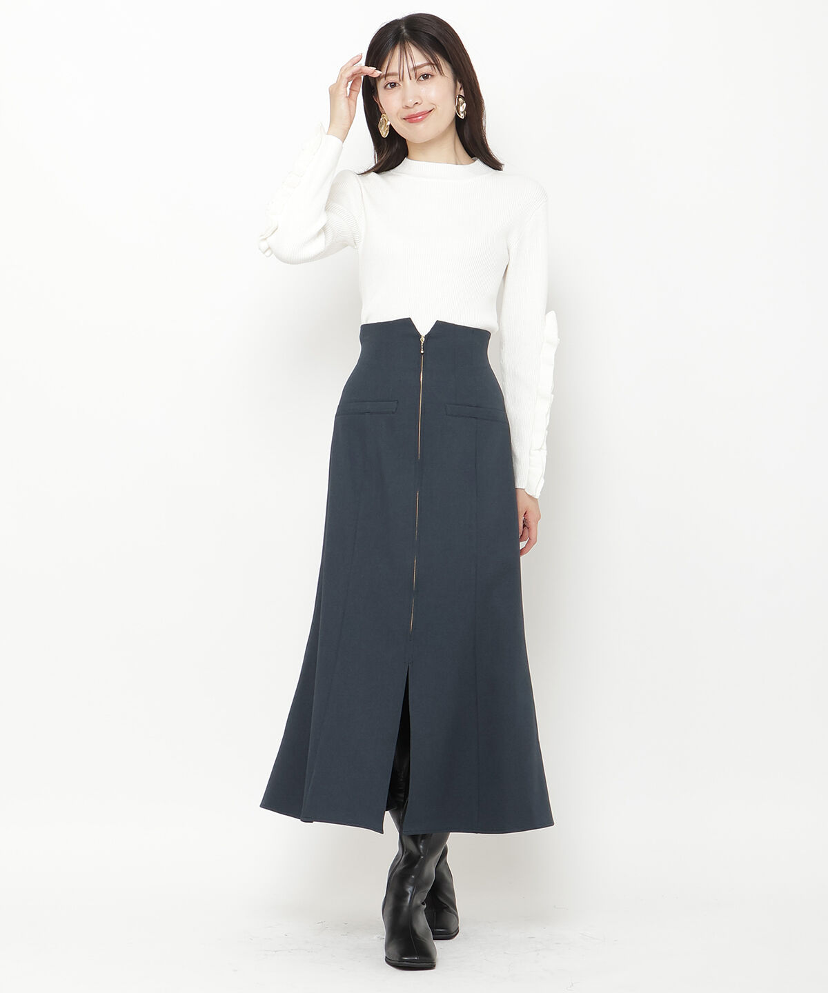 アンドクチュール「袖フリルハイネックリブニットプルオーバー」|ニット・セーター|