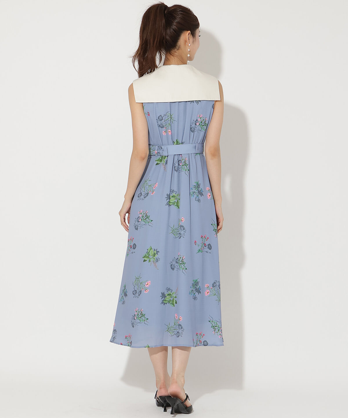 アンドクチュール「ドローイングフラワー配色襟ワンピース」|ワンピース|