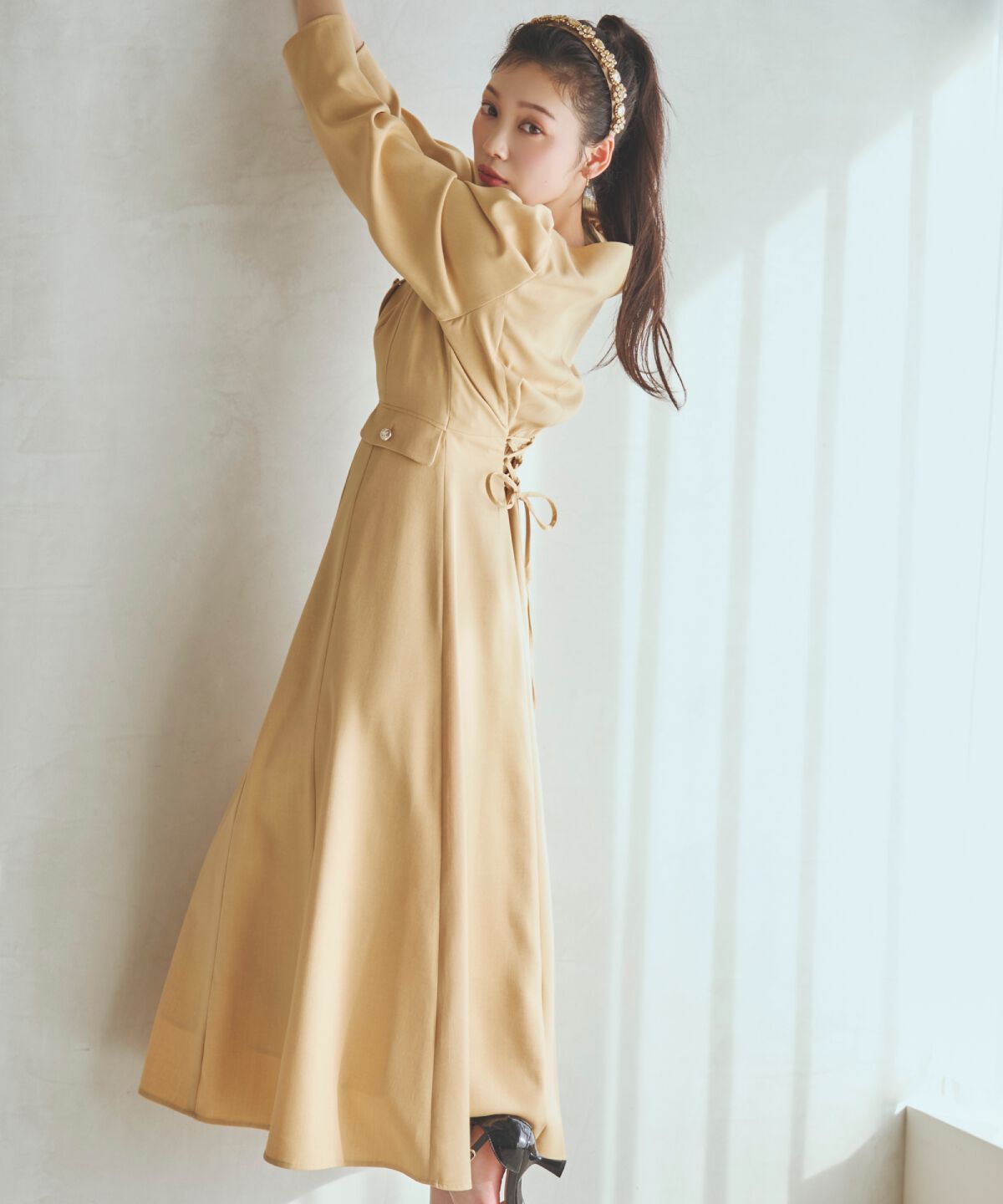 アンドクチュール「Vネックパフスリーブワンピース」|ワンピース|