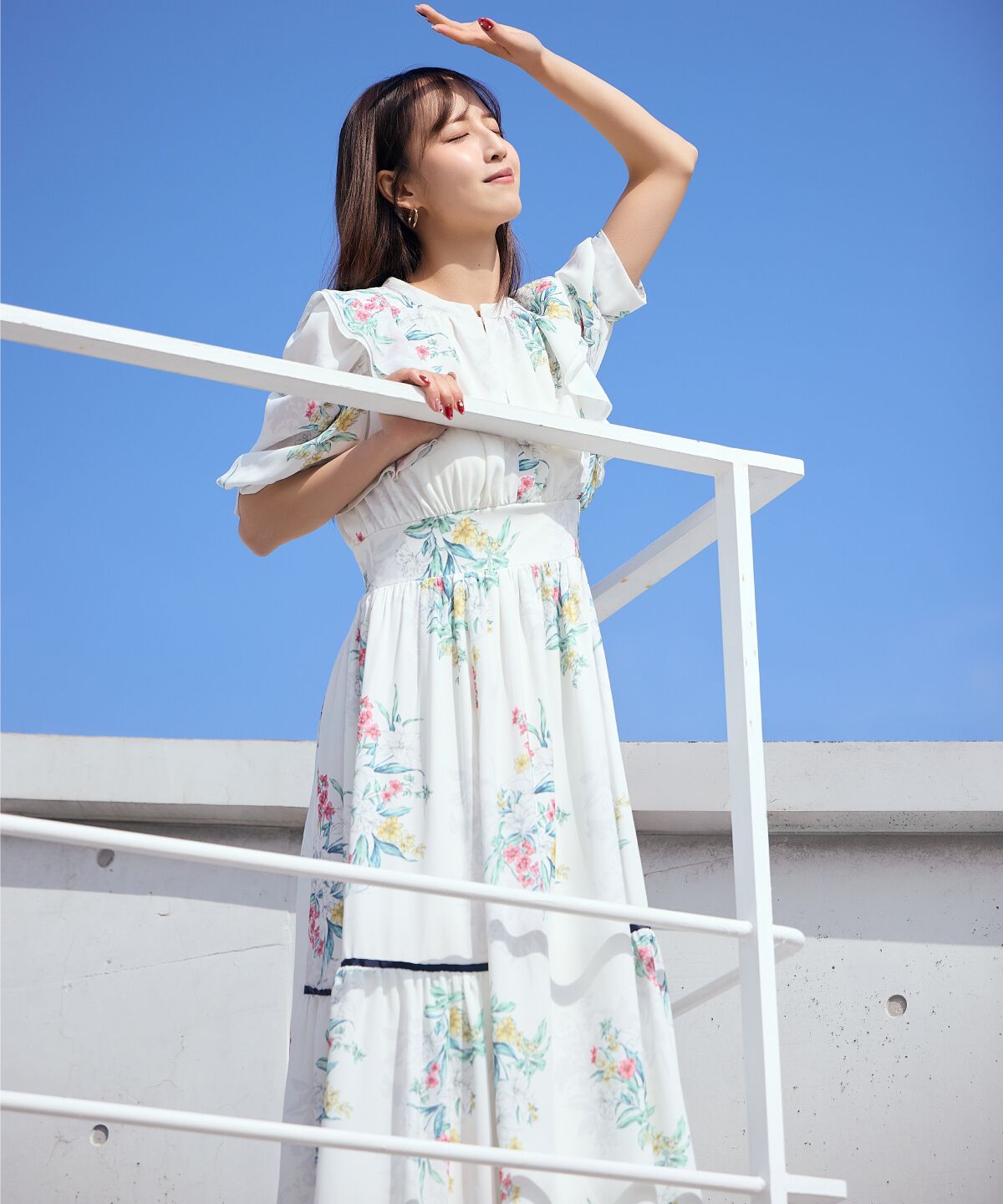 アンドクチュール「シャドーフラワーブーケワンピース」|ワンピース|