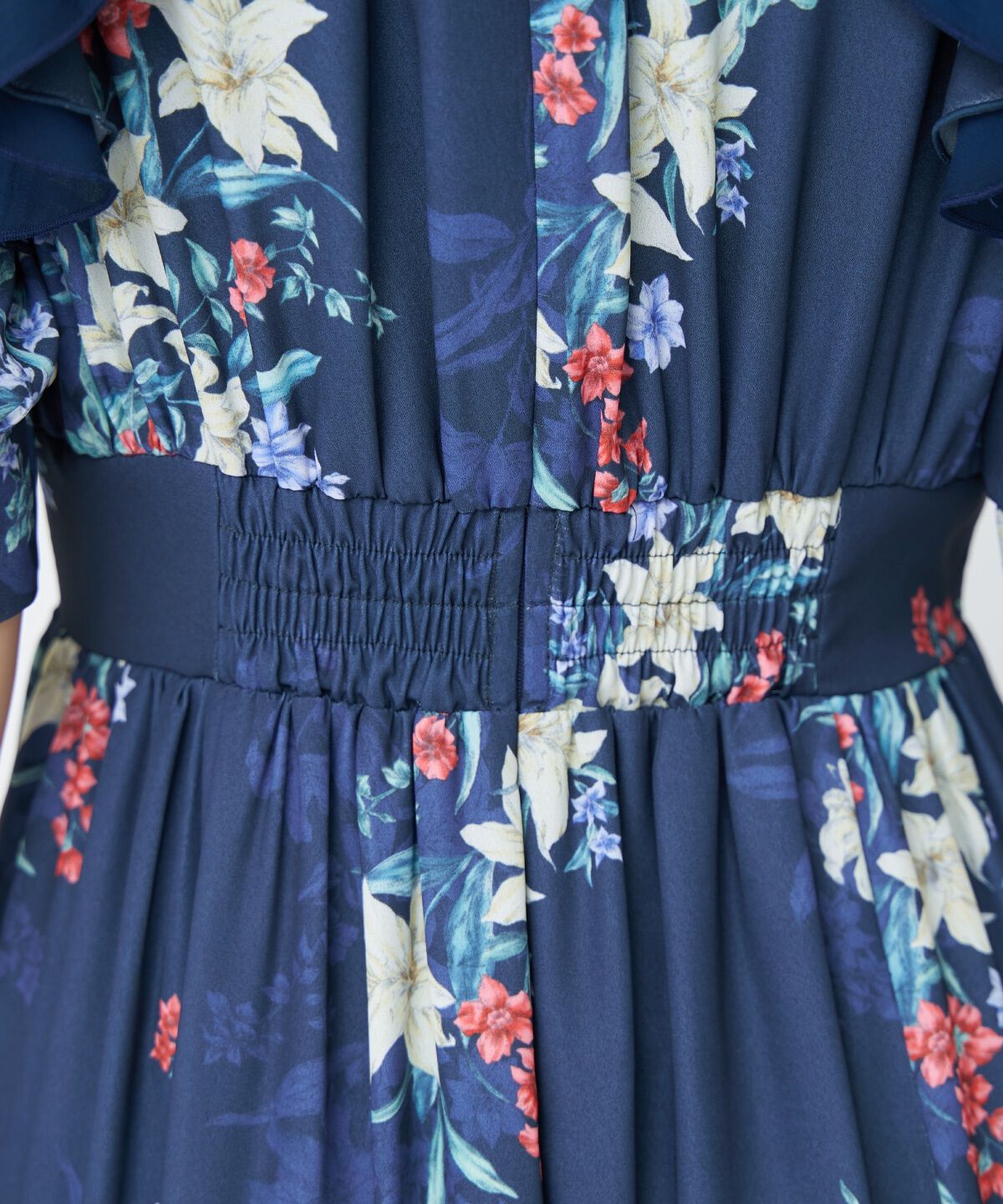 アンドクチュール「シャドーフラワーブーケワンピース」|ワンピース|