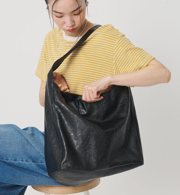 BEAUTY&YOUTH UNITED ARROWS「レザーライク ビッグ ワンショルダーバッグ」|ショルダー・メッセンジャー|