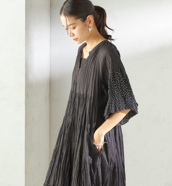 SHIPS for women「【SHIPS別注】Fanaka:〈手洗い可能〉クリンクル 袖 フレア ワンピース」|ワンピース|