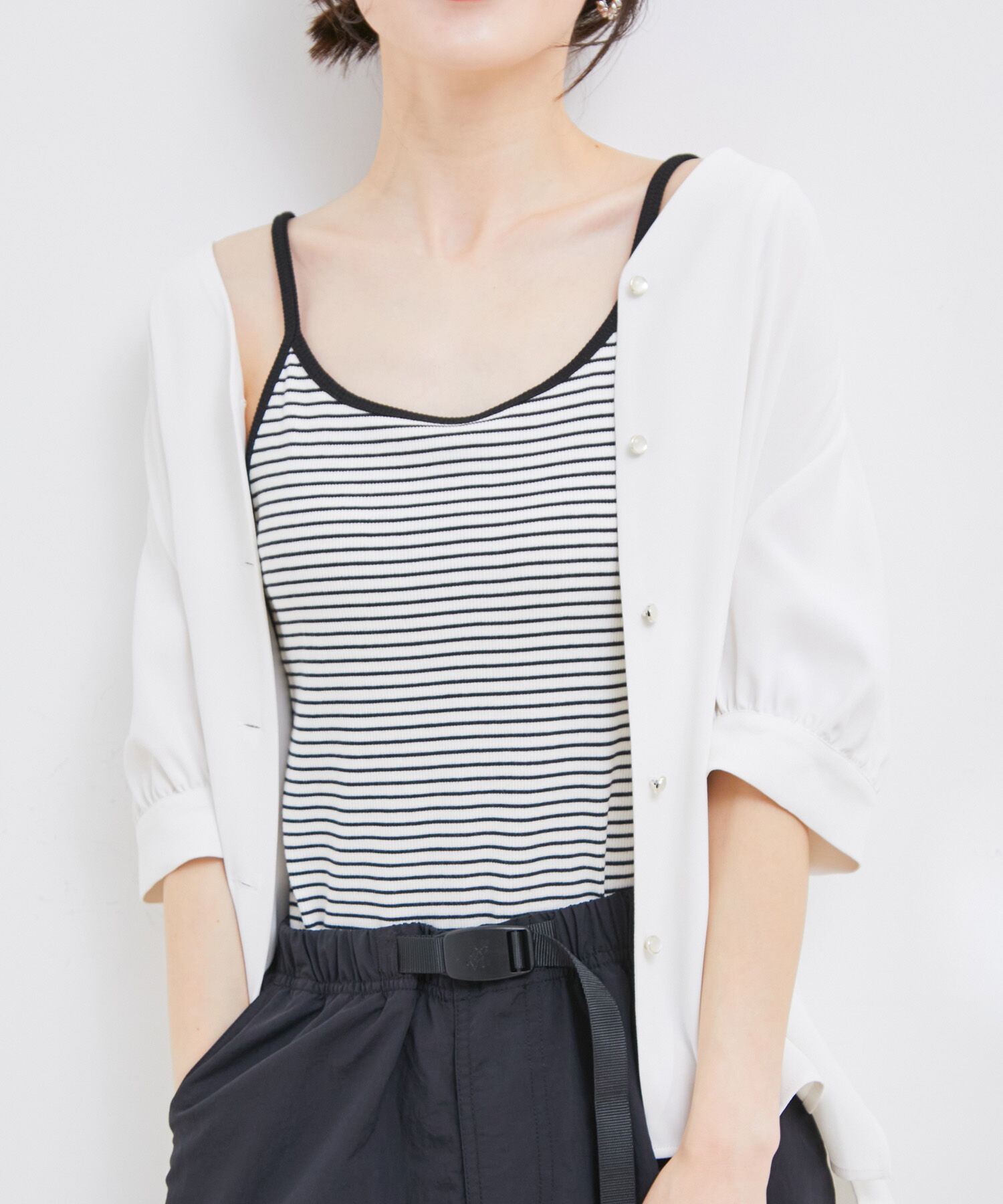 VIS「【洗える】カップ付きバックオープンキャミソール」|キャミソール|