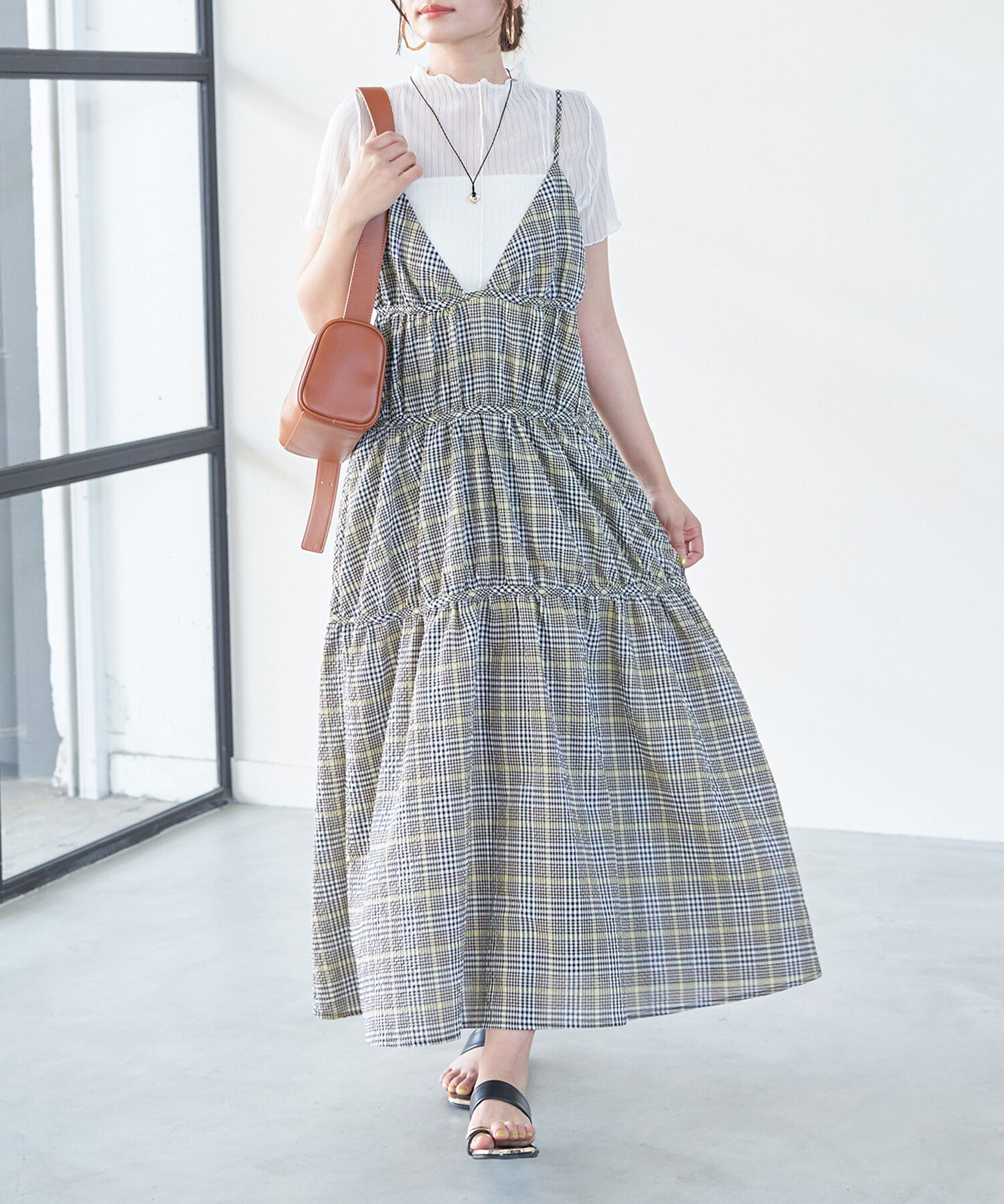 VIS「ふくれチェックキャミワンピ」|ジャンパースカート|ブラック系(02)