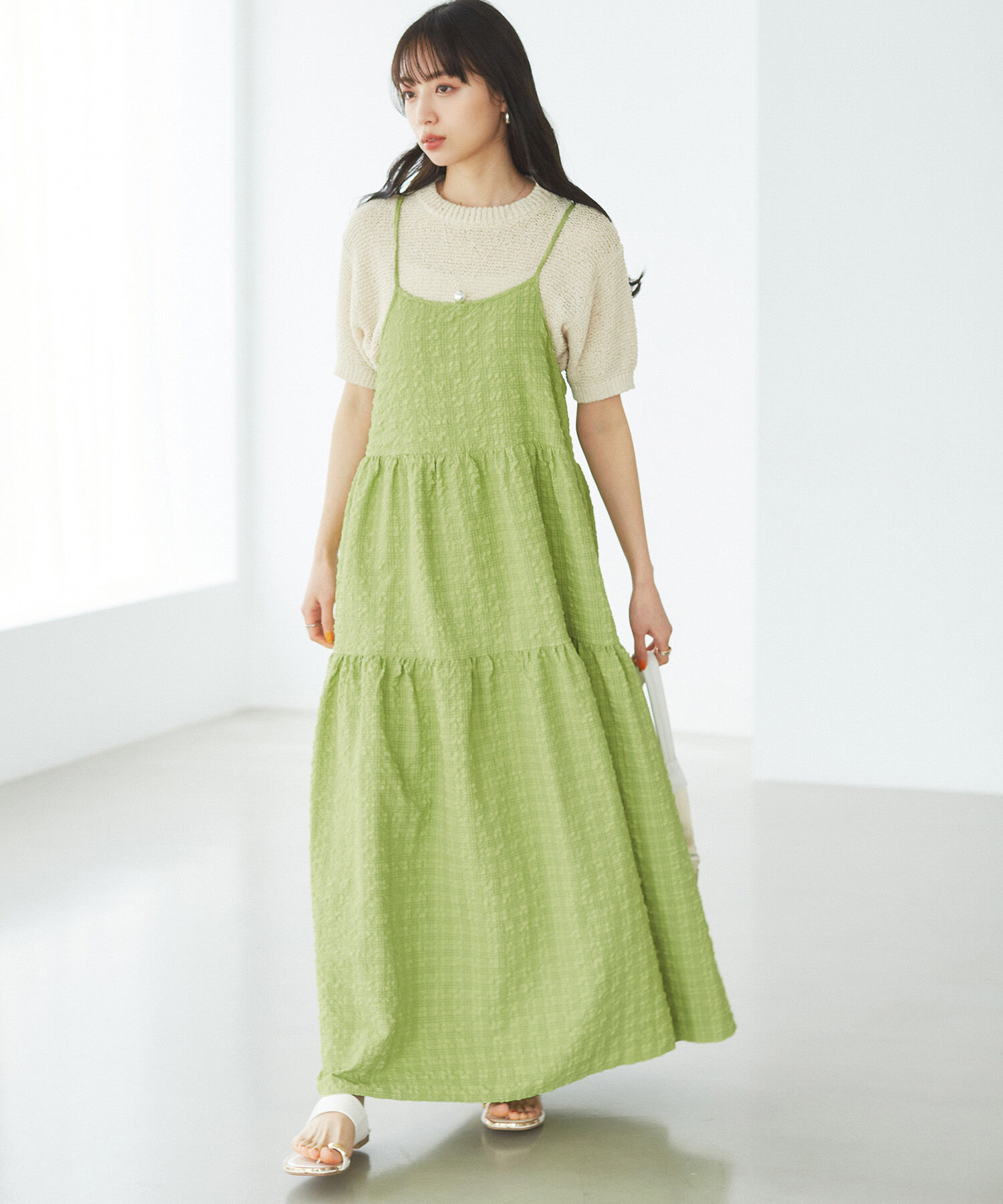 VIS「【洗える】ぽこぽこチェック柄ティアードキャミワンピース」|ワンピース|