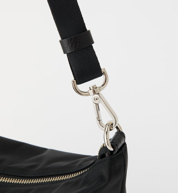  「クラウズナイロンシンプルショルダーバッグ」|ショルダー・メッセンジャー|