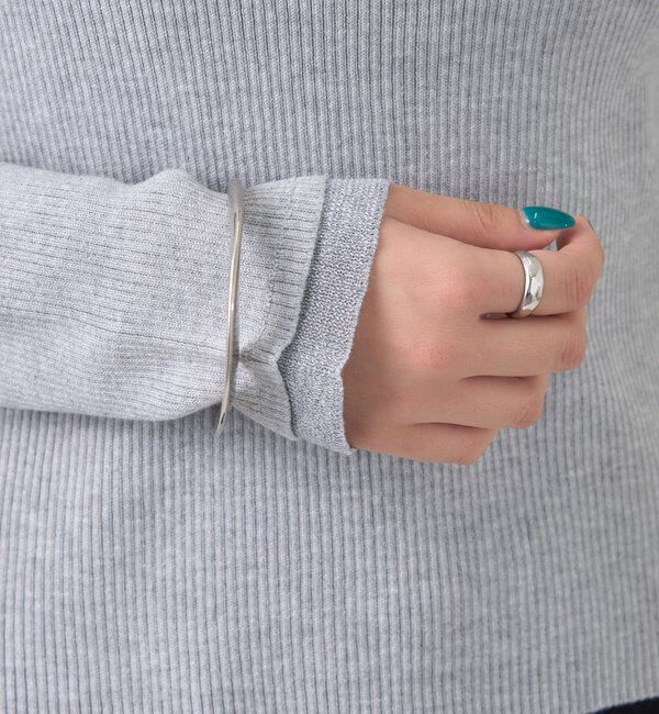  「プレート付きクルーリブニット」|ニット・セーター|