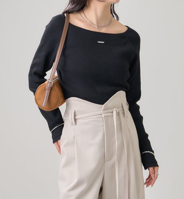  「プレート付きクルーリブニット」|ニット・セーター|