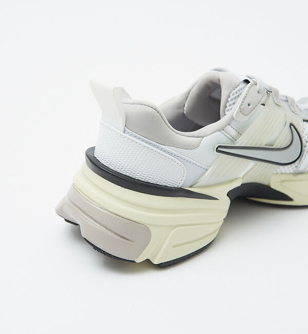 ABAHOUSE「【NIKE / ナイキ】 V2K RUN / V2Kランスニーカー」|スニーカー|