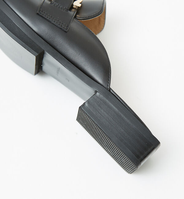 AU BANNISTER「ローファーモチーフミュール」|サンダル|