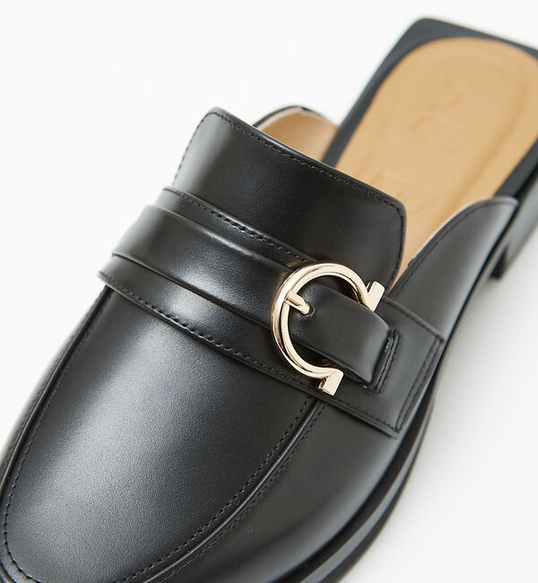 AU BANNISTER「ローファーモチーフミュール」|サンダル|