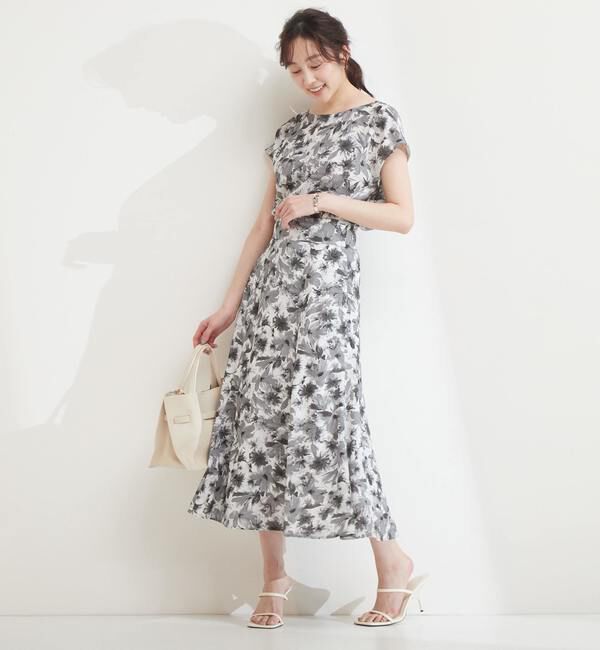 TIARA「カルゼフラワープリントマーメイドスカート」|スカート|ブラック