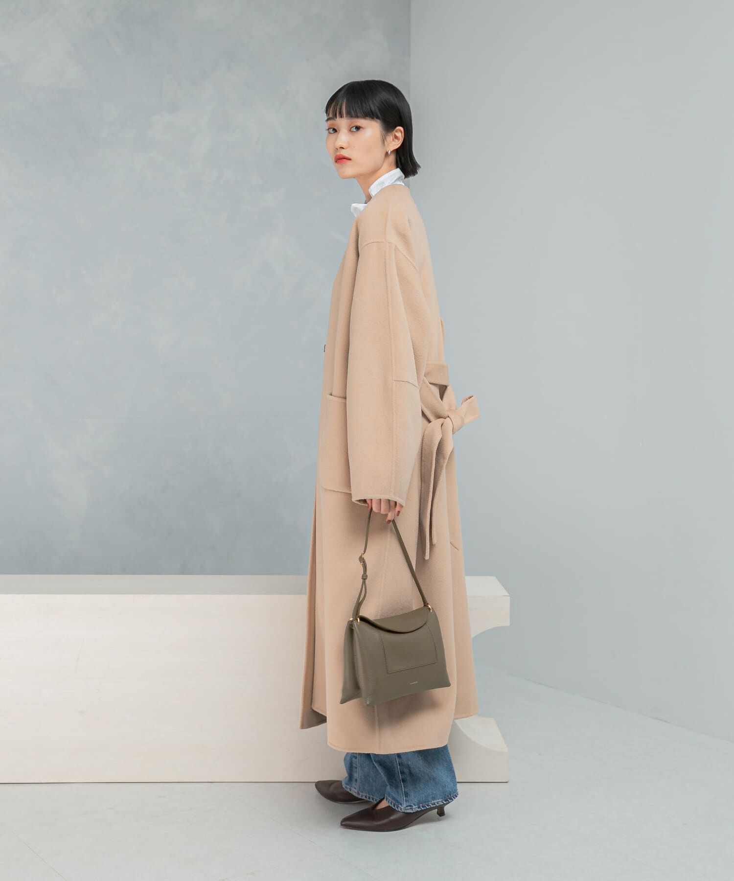 URBAN RESEARCH ROSSO「カラーレスリバーロングコート」|ノーカラーコート|