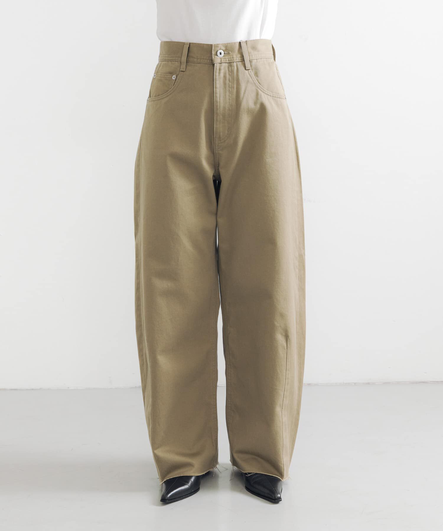 URBAN RESEARCH「コットンサテンカットオフカーブパンツ」|その他|