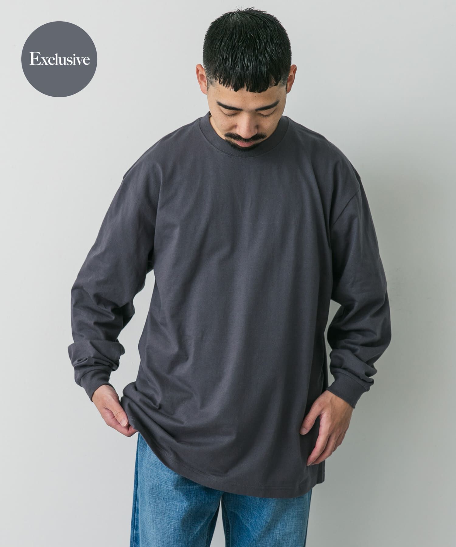URBAN RESEARCH DOORS「『別注』HANES&times;DOORS　BEEFY-T DOORS FIT LONG-SLEEVE」|Tシャツ・カットソー|ダークグレー