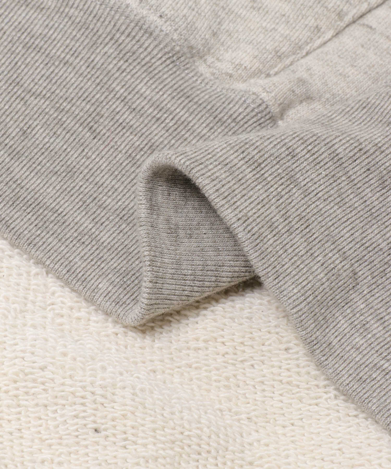 URBAN RESEARCH「UNDYED SWEAT F/Z PARKA」|パーカー|