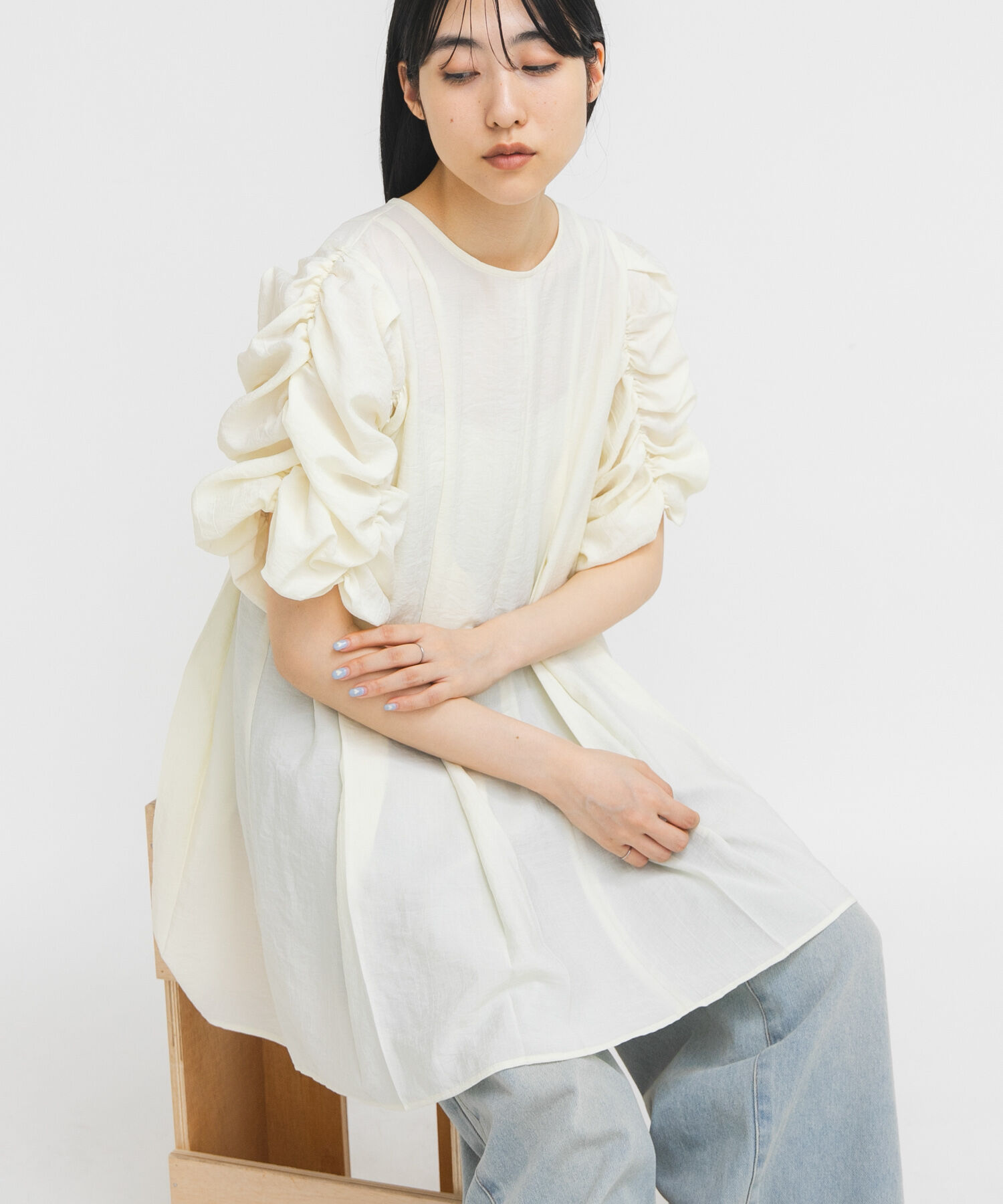  「シャーリングスリーブミニワンピース」|ワンピース|アイボリー