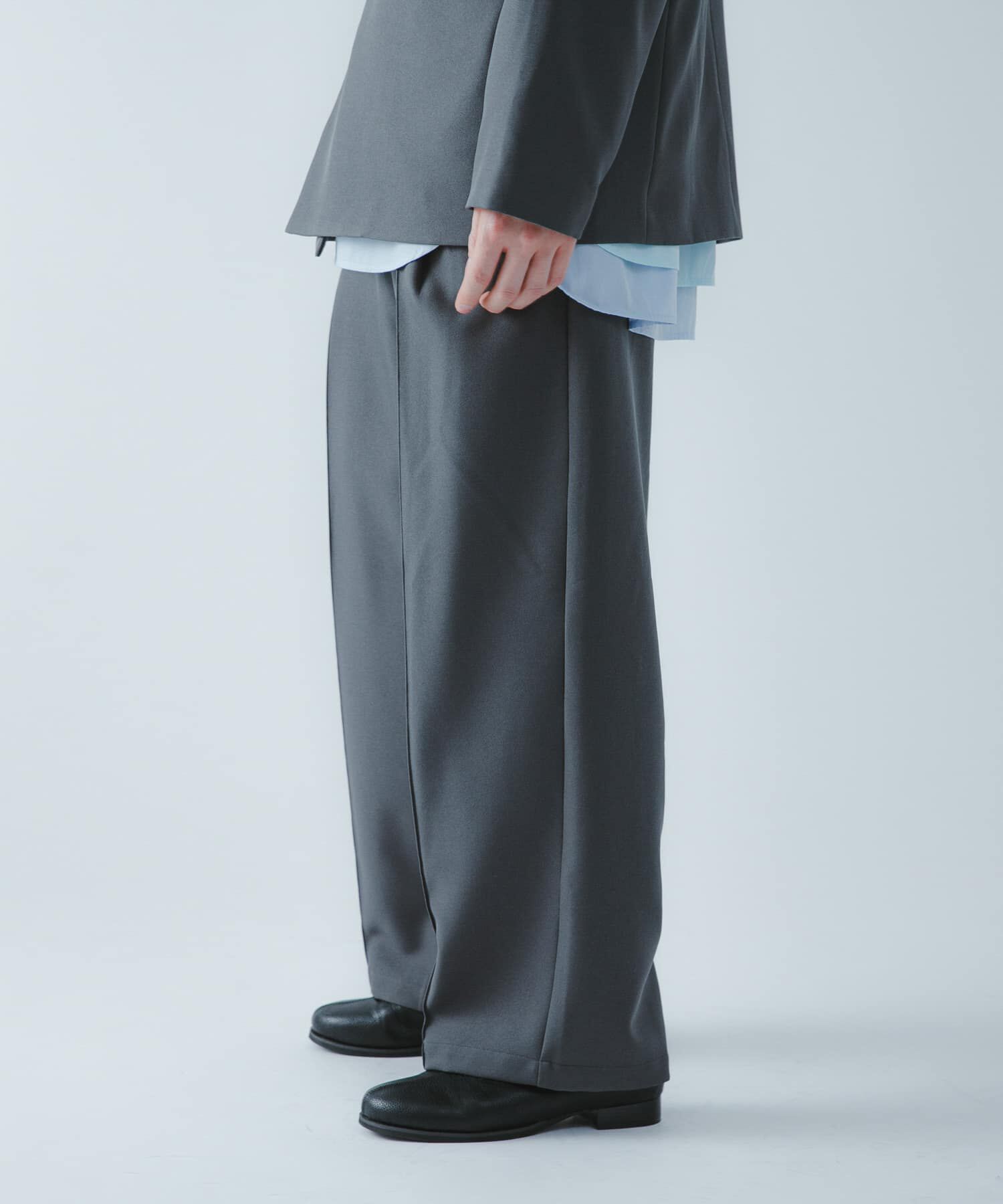 SENSE OF PLACE by URBAN RESEARCH「『撥水/防花粉』SKINProofタックワイドパンツ」|その他|ブルー