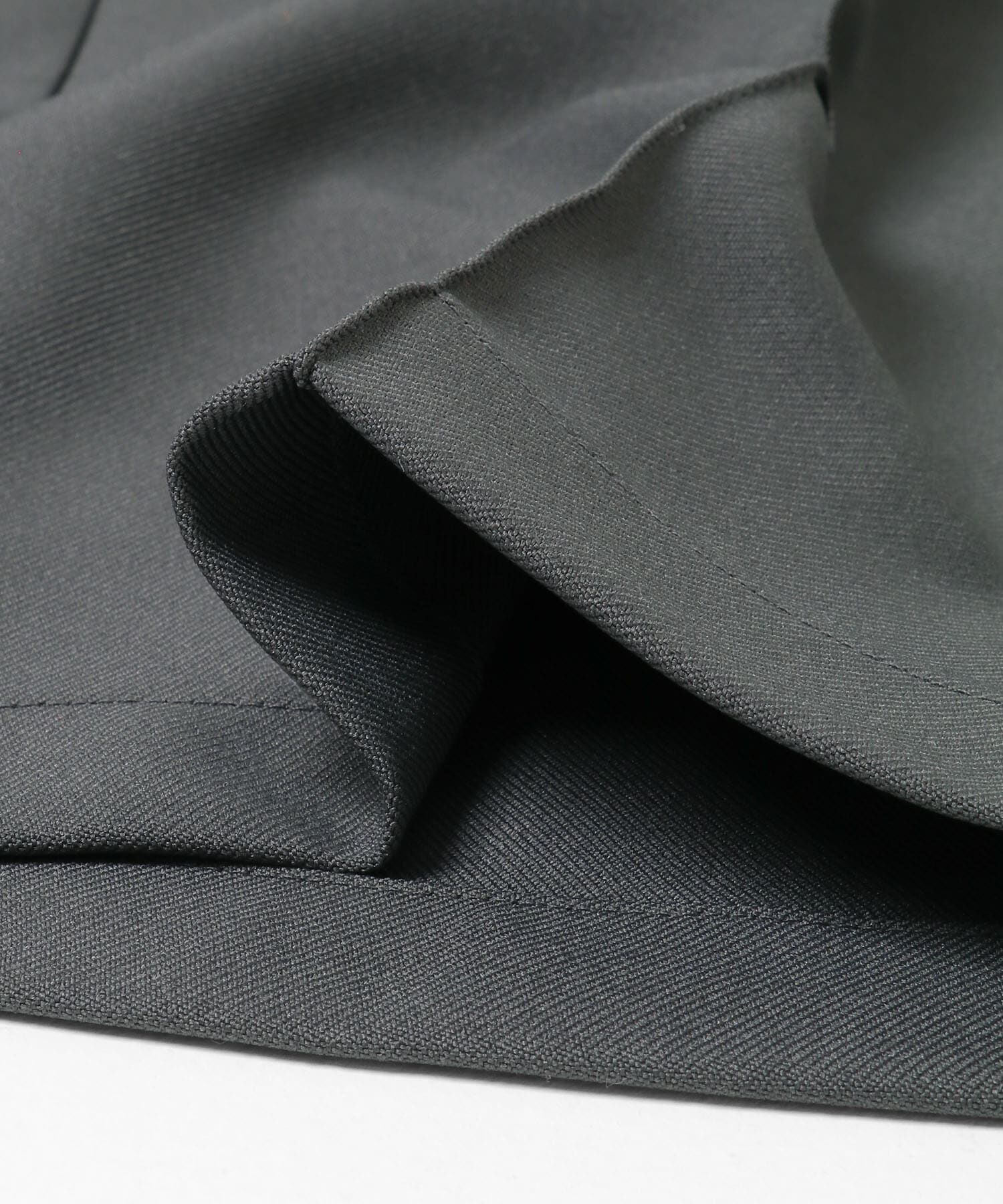 SENSE OF PLACE by URBAN RESEARCH「『撥水/防花粉』SKINProofタックワイドパンツ」|その他|