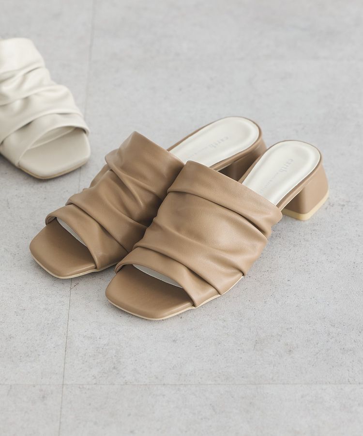 earth music&ecology「ソフトギャザーミュール」|サンダル|Gray Beige