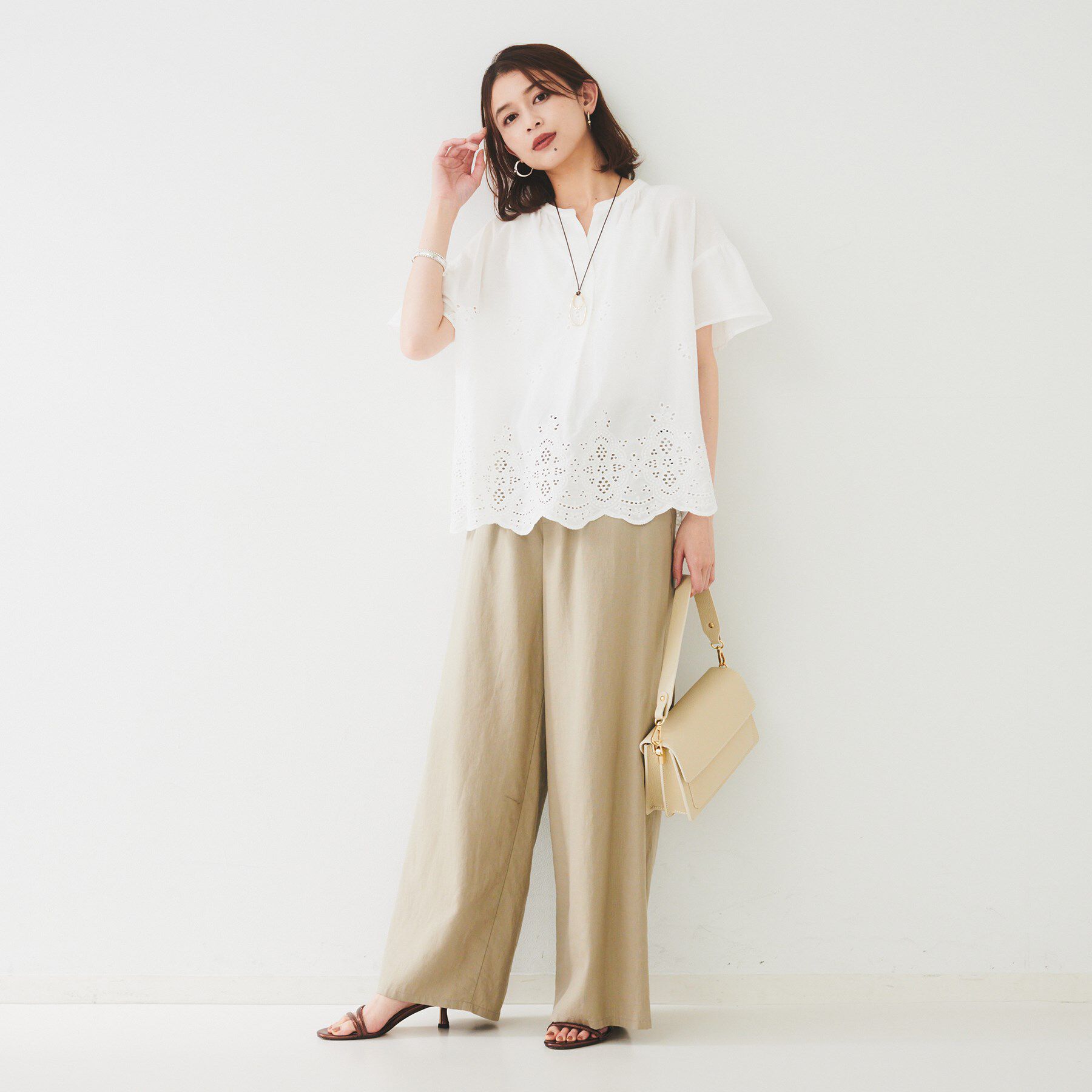 UNTITLED「【セットアップ可/コットン100】スカラップ刺繍ブラウス」|シャツ・ブラウス|