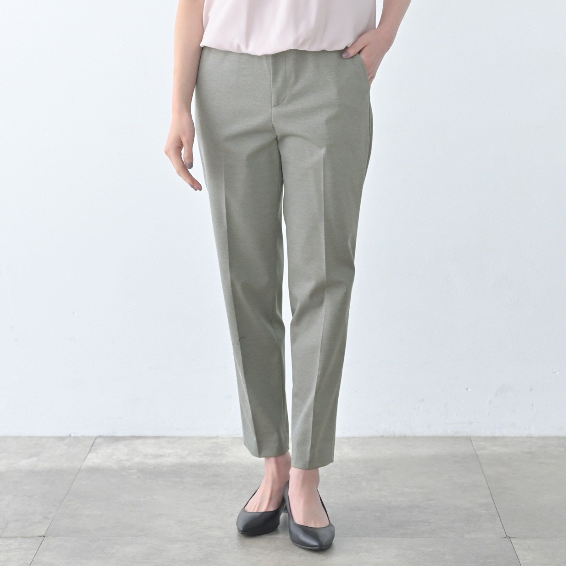 UNTITLED「【洗える/仕事着/スーツ】ジャージテーパードパンツ」|その他|チャコールグレー(6